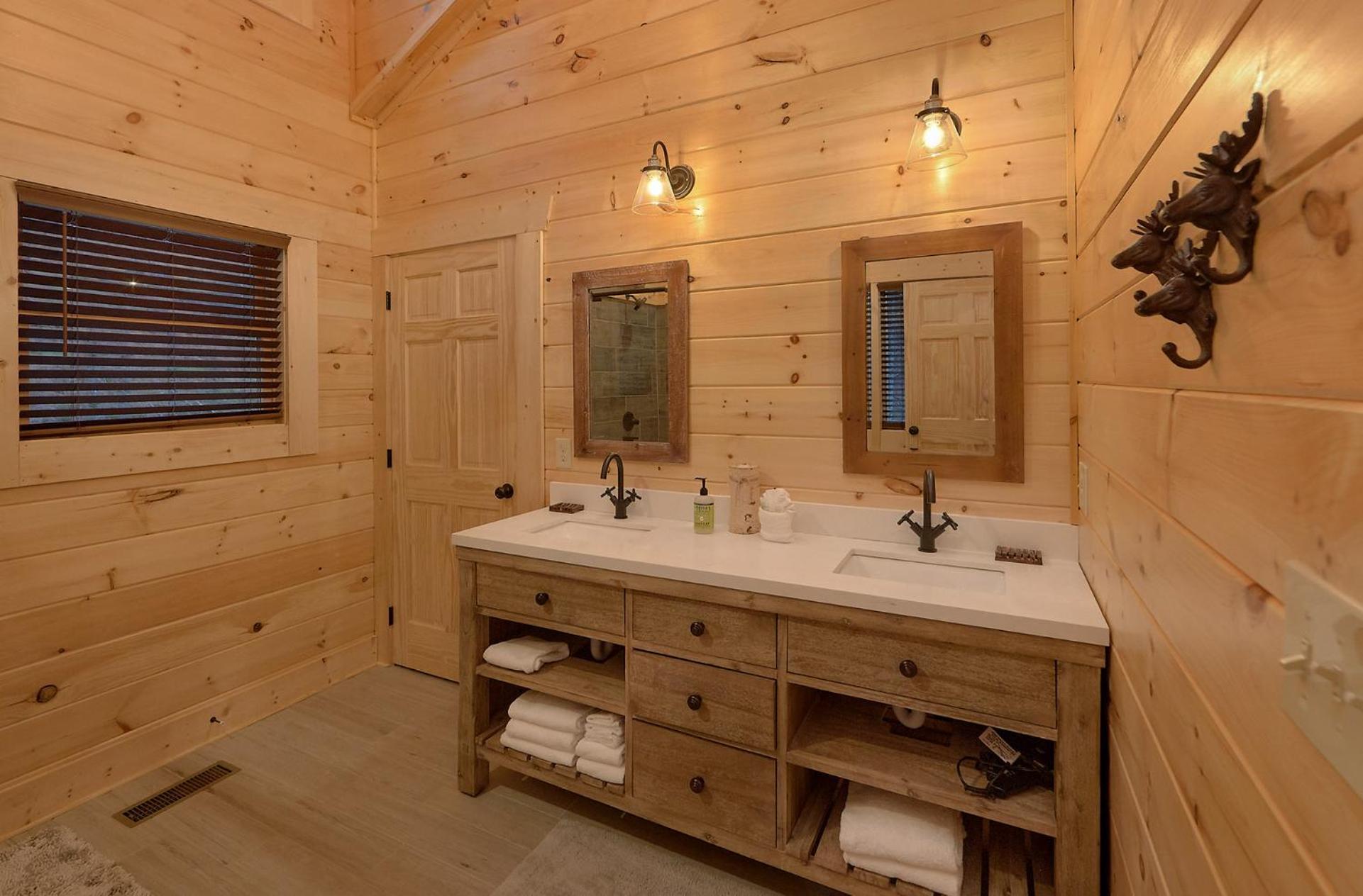Misty Mountain Adventure Lodge Gatlinburg Exterior foto